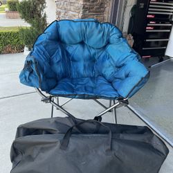 Outdoor foldable chairs