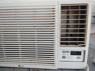 LG window unit 12000 BTU