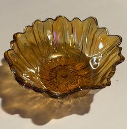 Vintage glass bowl candy dish Knick knack