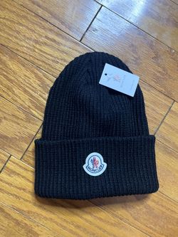 Moncler Logo Cotton Beanie (Black)