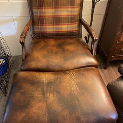 Chair/ Ottoman 