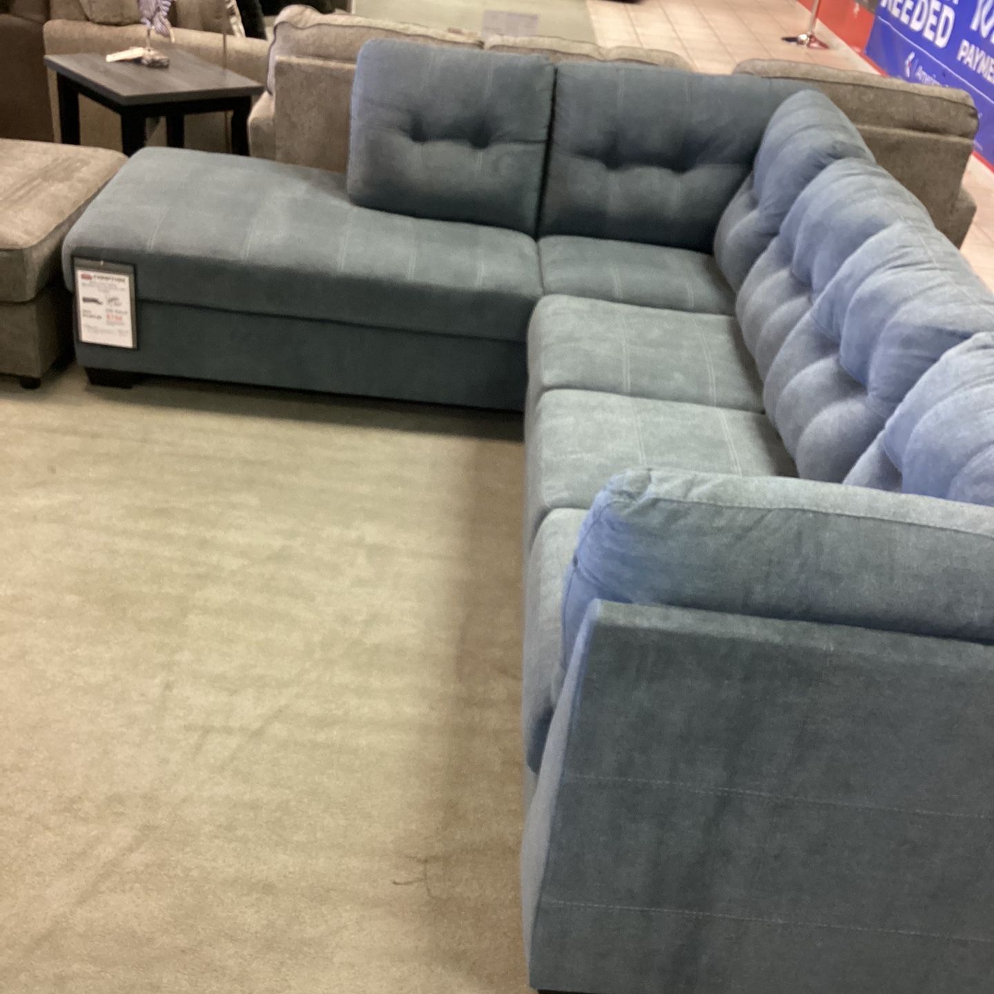 Sectional  With Chaise (2pc)