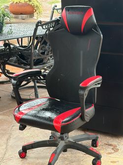Gaming chair