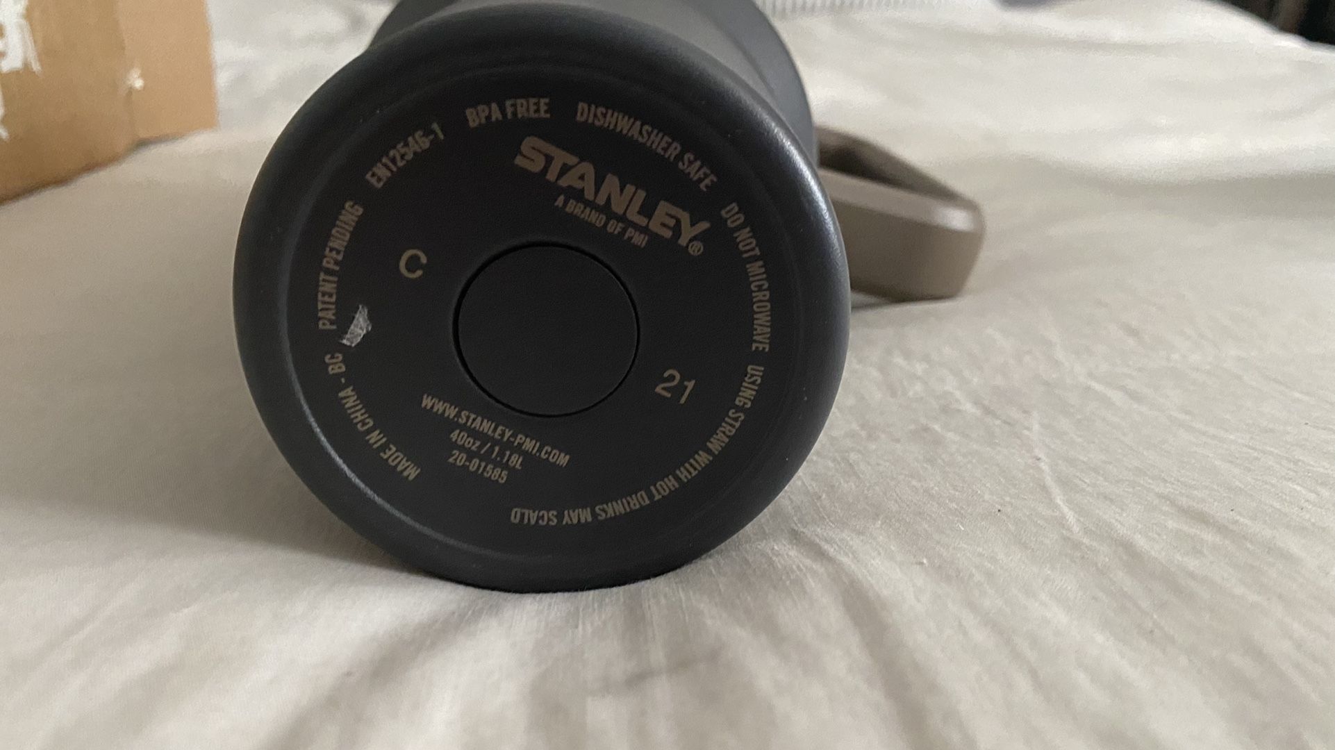 NEW - Stanley 40oz Tumbler - Rare Citron Mix for Sale in Phoenix, AZ -  OfferUp