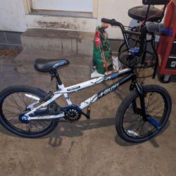 Boys Bike 