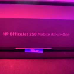 HP OfficeJet 250 Mobile All-in-One Read description!