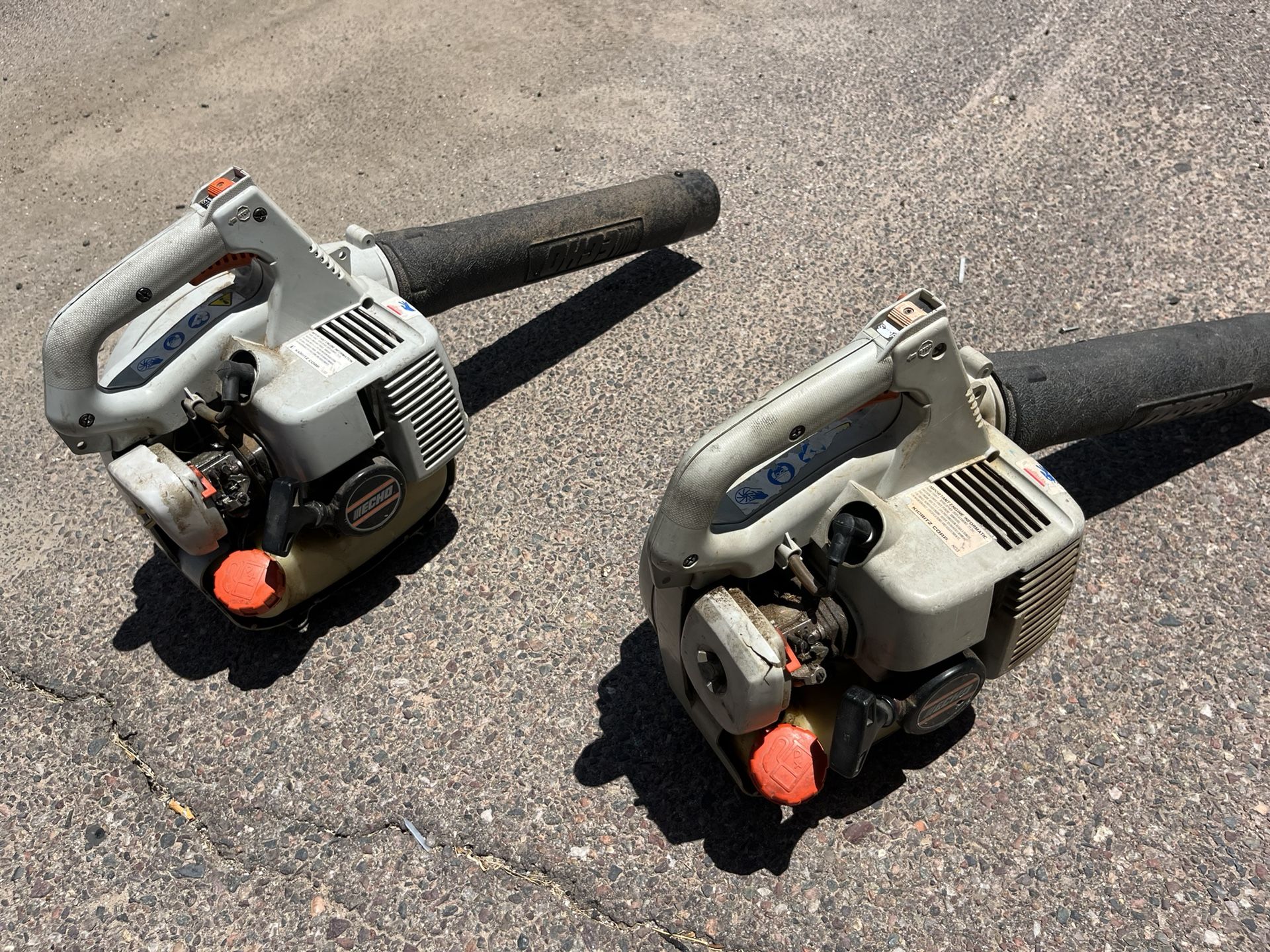 2 echo blowers (parts))