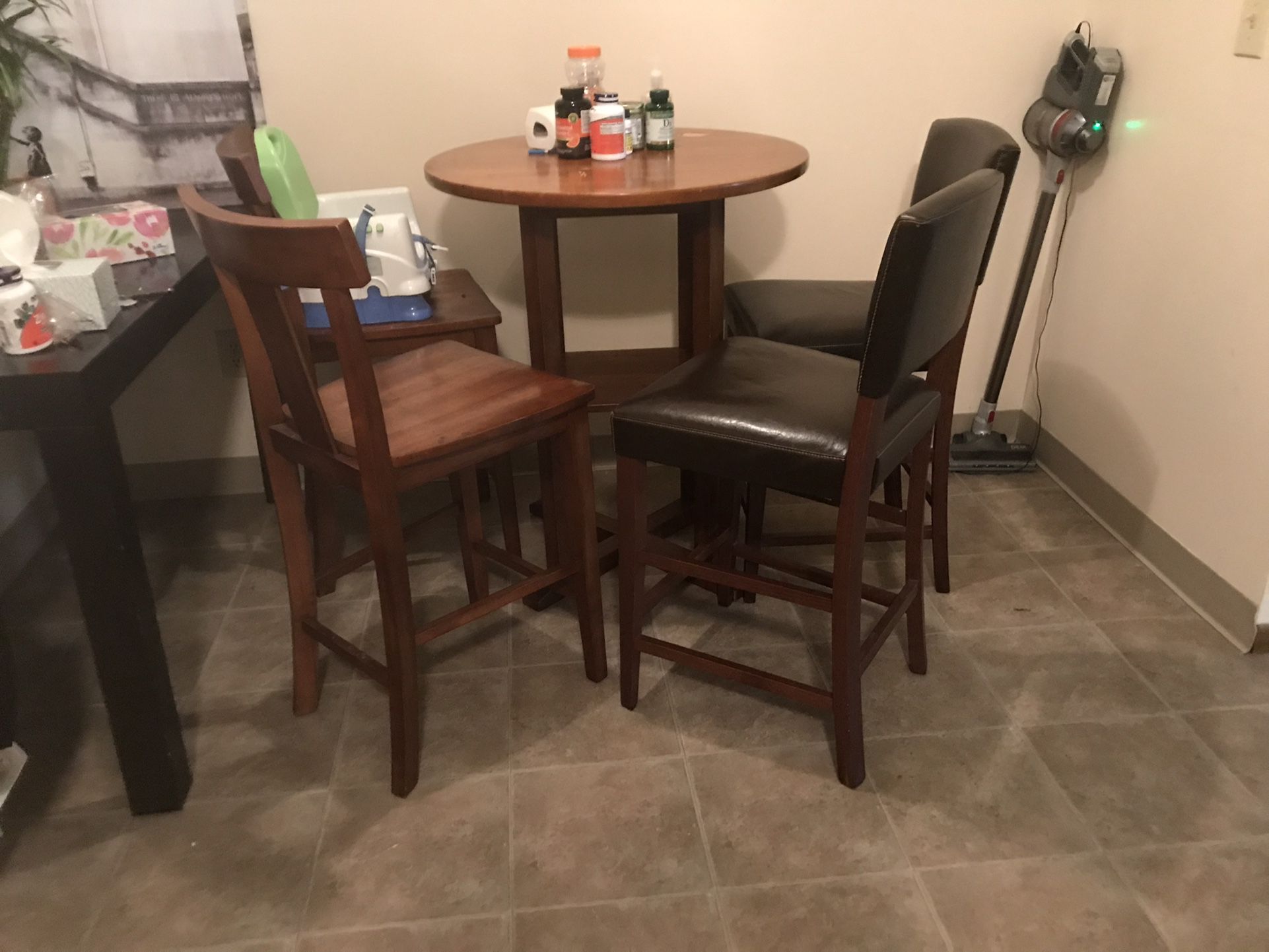 Kitchen Table With  4 Chairs