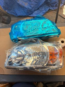 Pair Headlights For 04-06 Toyota Highlander Halogen Driver  Passenge