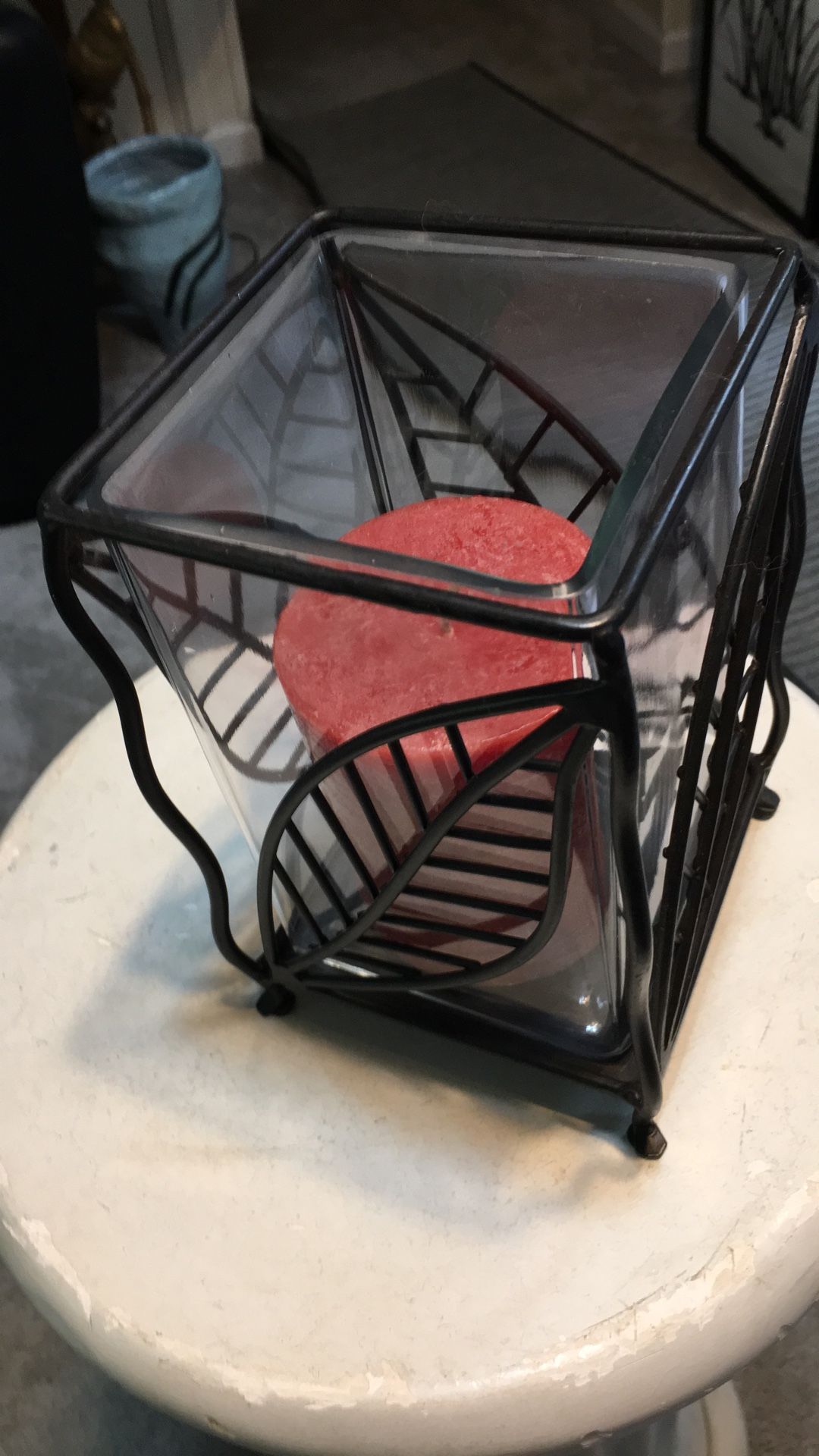Berry candle with candle holder