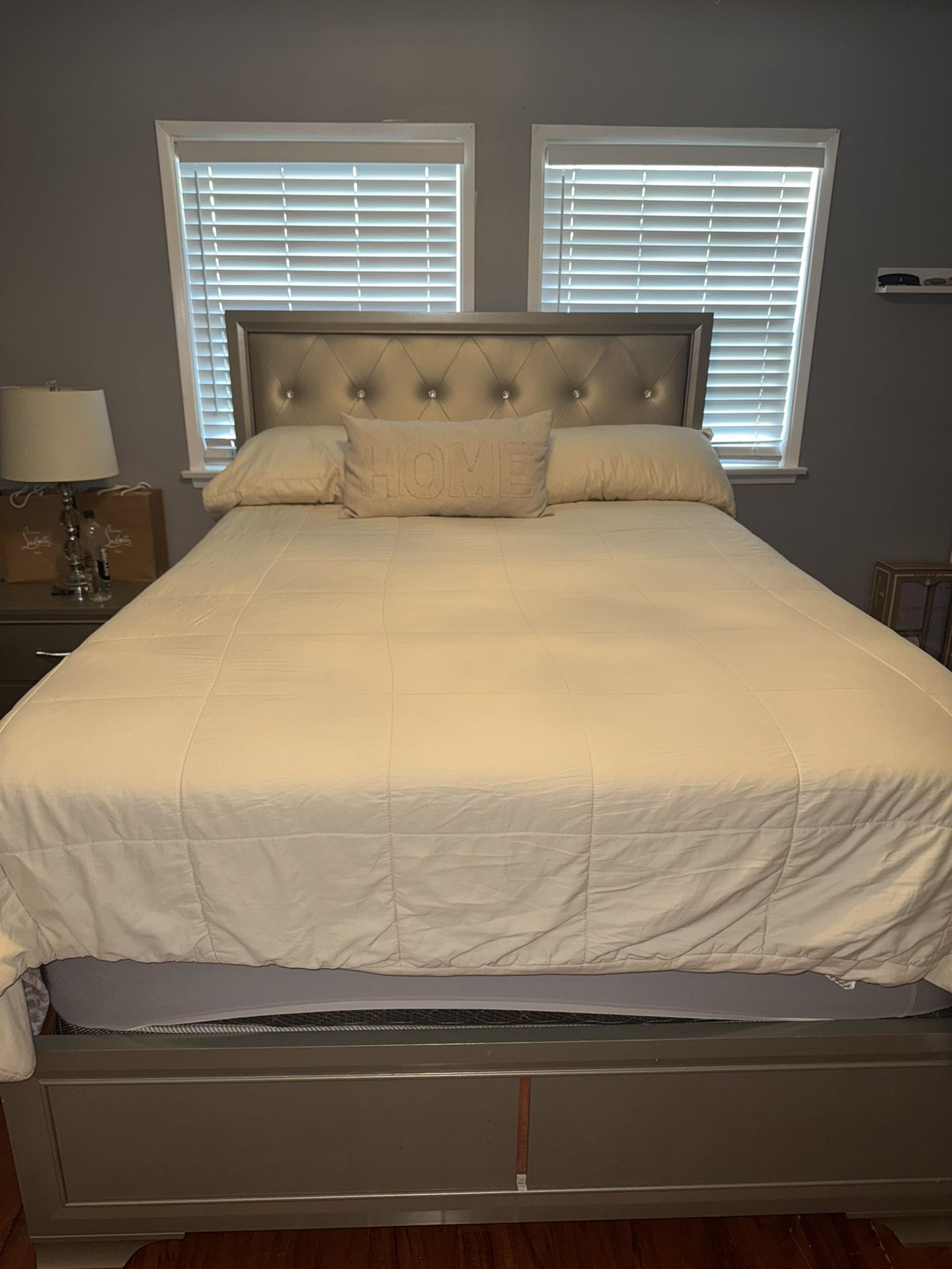 Moving Full Size Bedroom Set