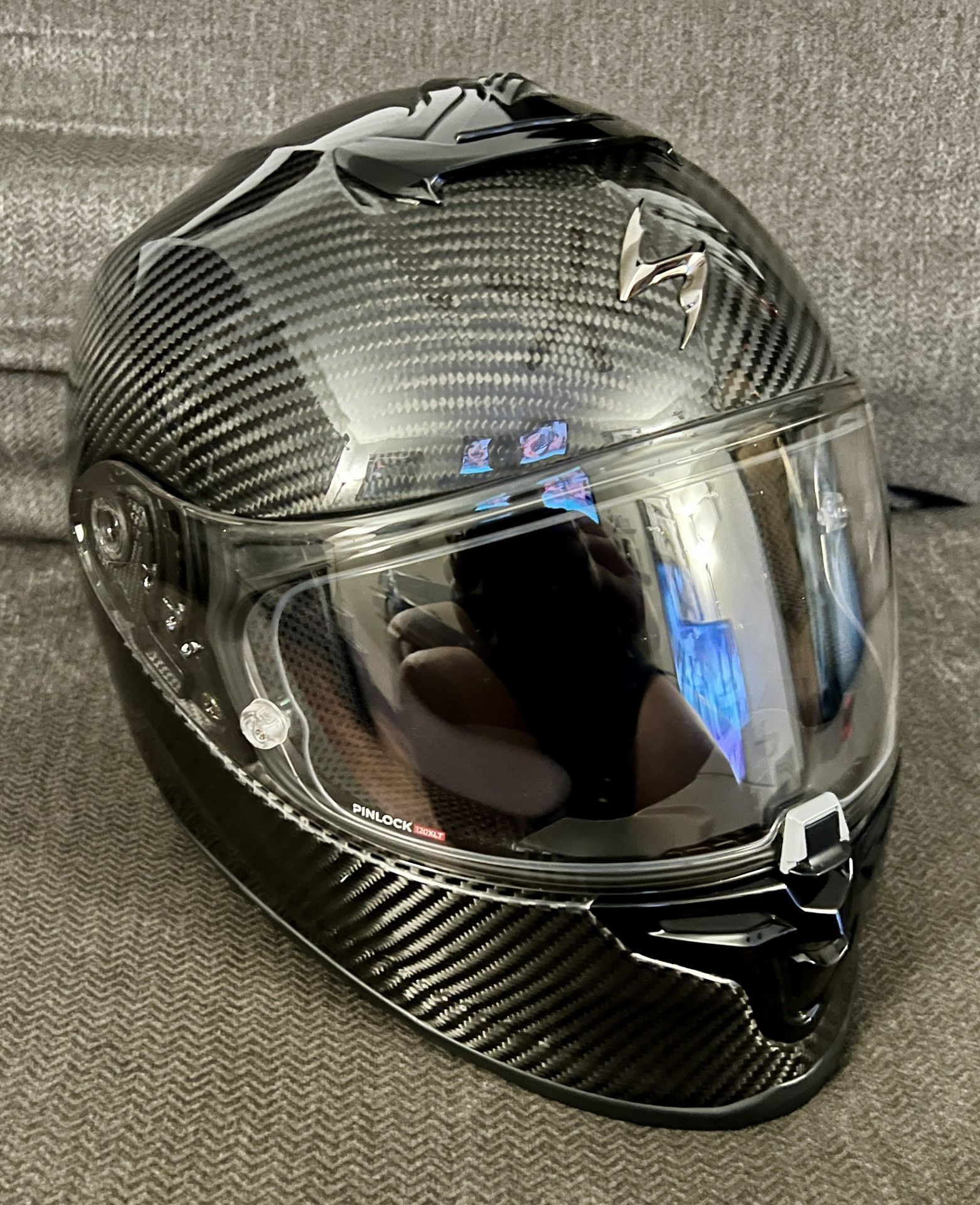 Scorpion Motorcycle Helmet Carbon Fiber R1 Air