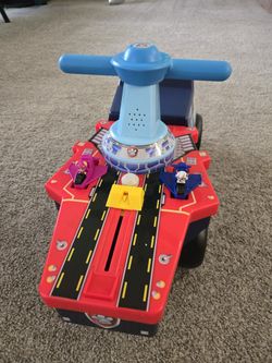Paw Patrol Aircraft Carrier Ride on with Two Launchable Jet Vehicles