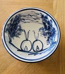 Jamestown Blue Pottery Bowl 