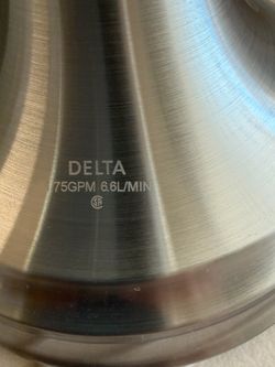 Delta Kinetic H2O showerhead 4 settings