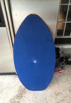 Skim board