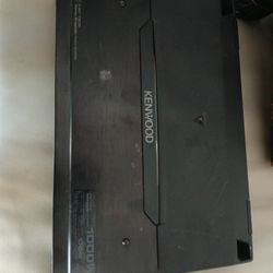 Kenwood 1000 Watts Bass Amplifier 