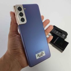 SAMSUNG Galaxy S21, Factory Unlocked,  Excellent Condition 