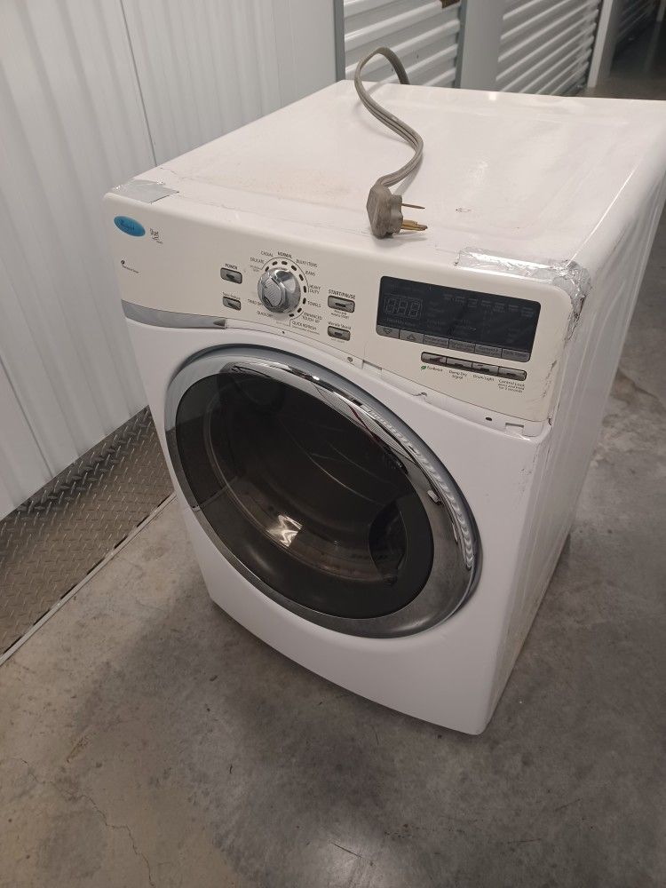 Whirlpool, duet steam dryer works.Good 30 day warranty.I fix ourselves , washington and dryers