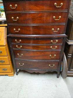Vintage Dixie Highboy 7 Drawer Dresser Mahogany 