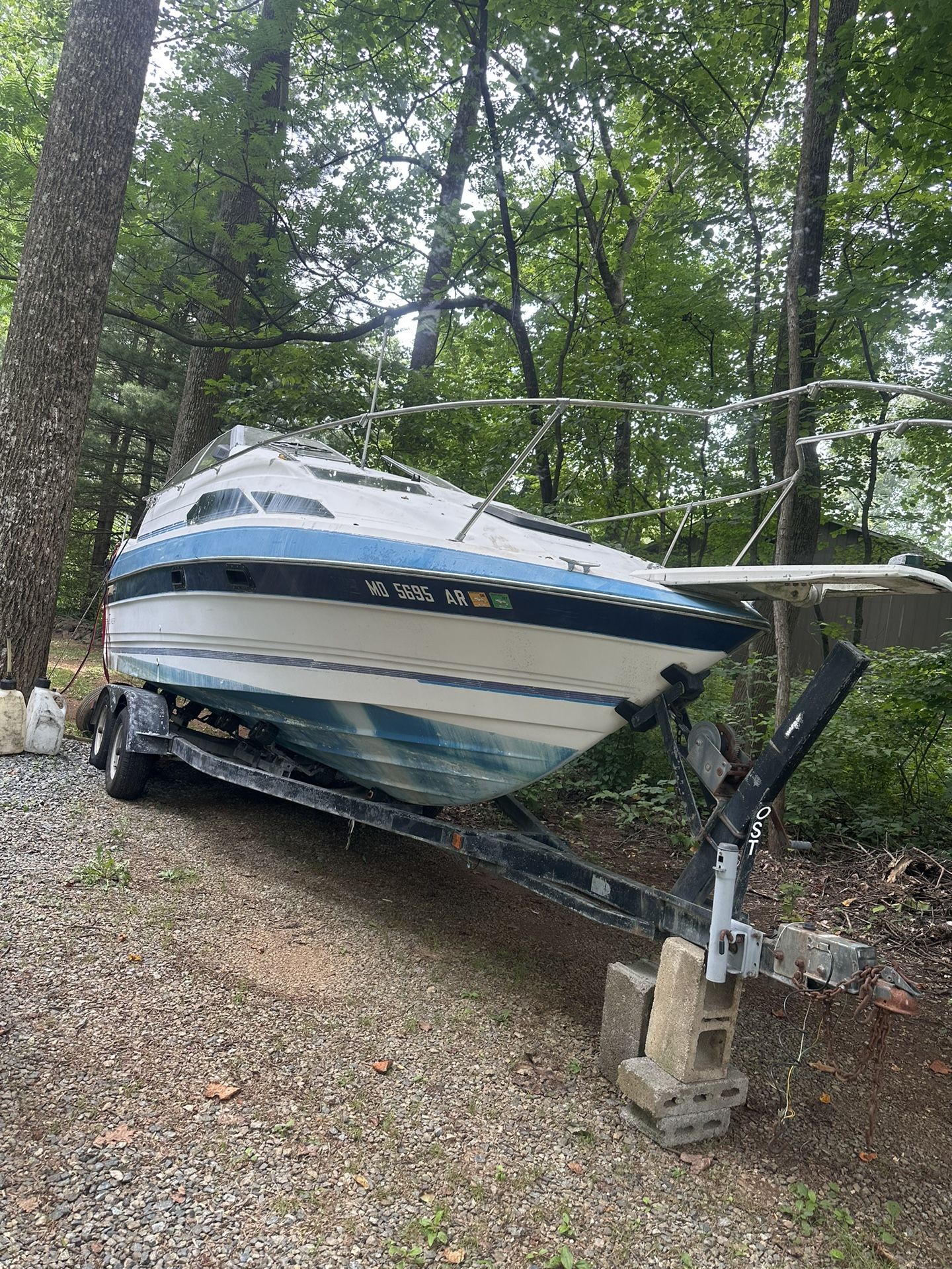 28 Ft Bayliner 