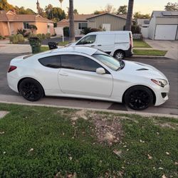 2013 Hyundai Genesis Coupe