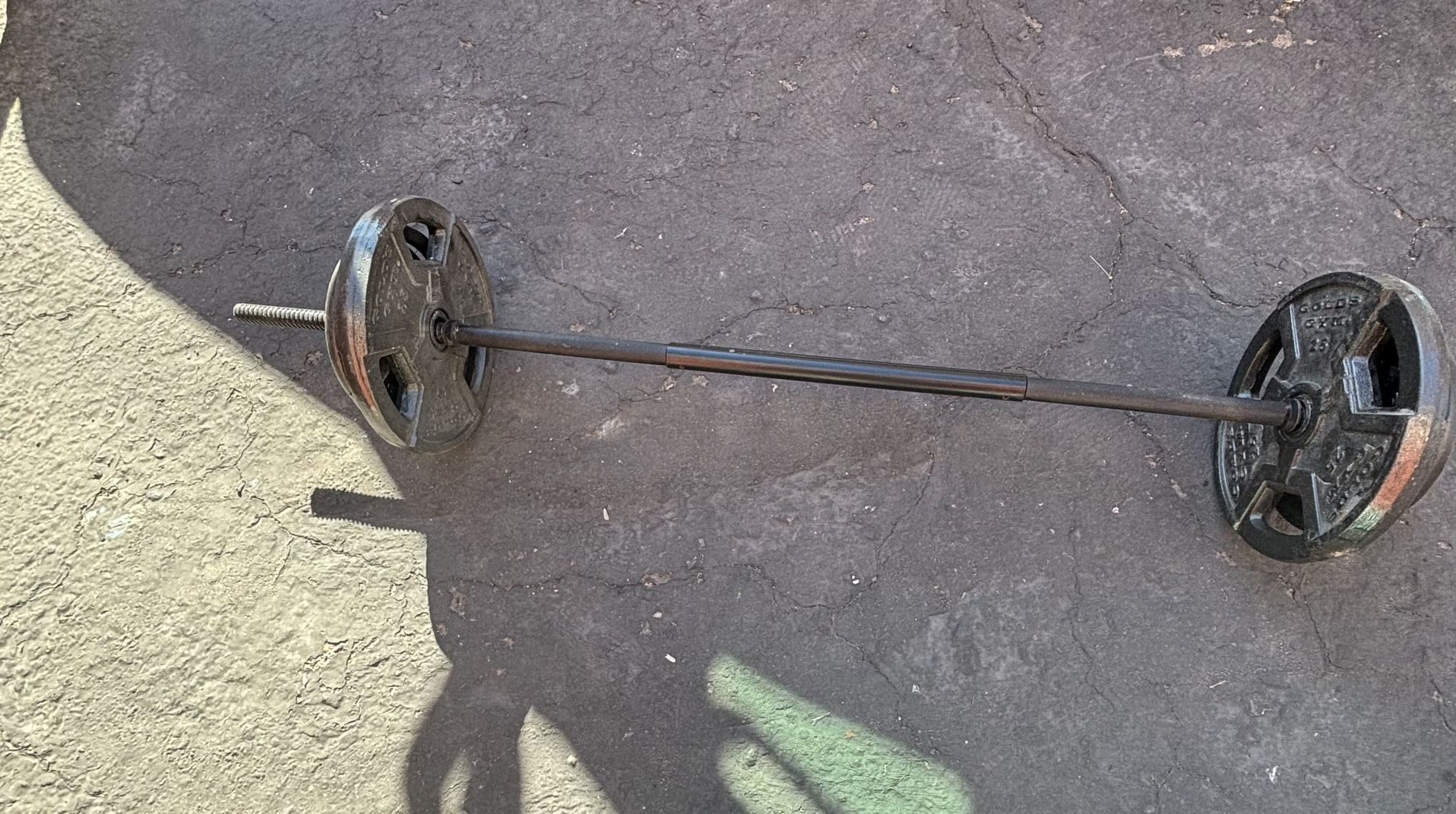 Tricep Bar & Bar With Weights for Sale in Las Vegas, NV OfferUp