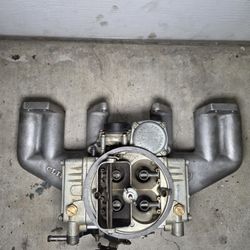 Holley 390 With cannon Manifold 