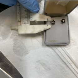 Sapphire And Diamond Earrings 14 Kt