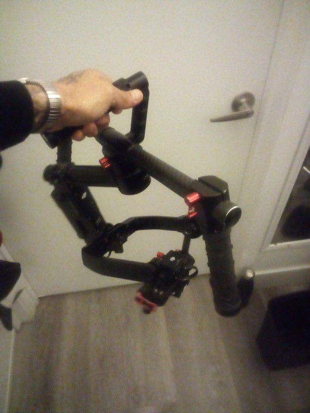 Ronin -M Professional Stabilized Gimbal System 
