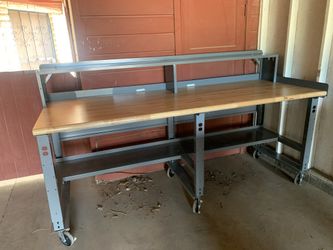 Heavy duty workbench