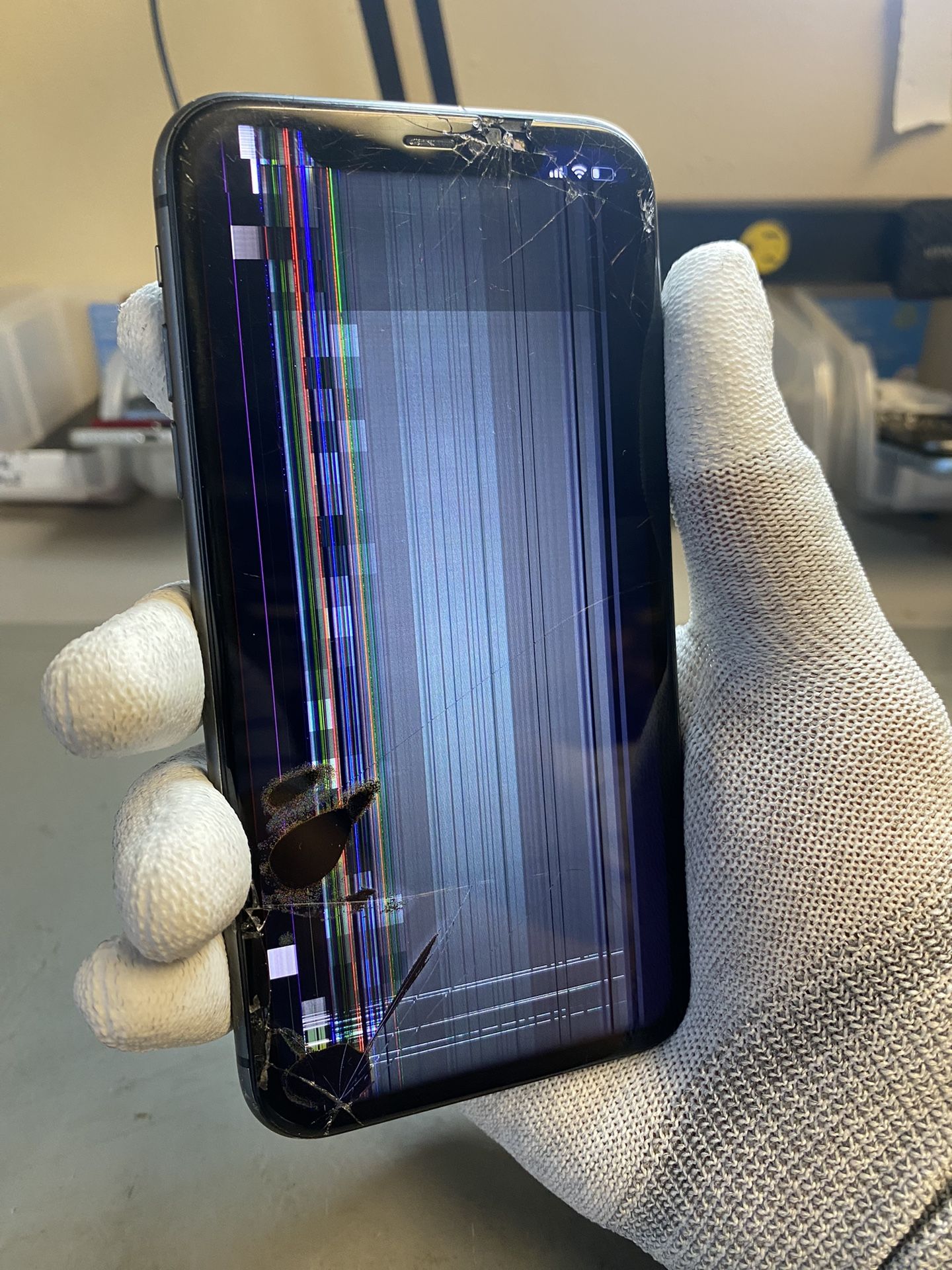 iPhone 11 Screen