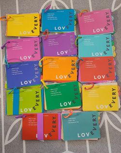 14 Lovevery Play Guides