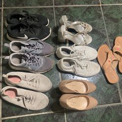 Shoes Size 6.5-7.5 Need Gone !!!