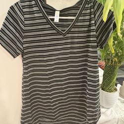 New Lularoe Christy Shirts 