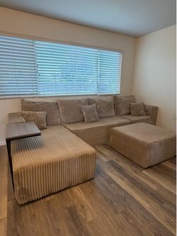 Boneless couch - price is firm