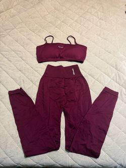 DFYNE (dupe) leggings and sports bra set