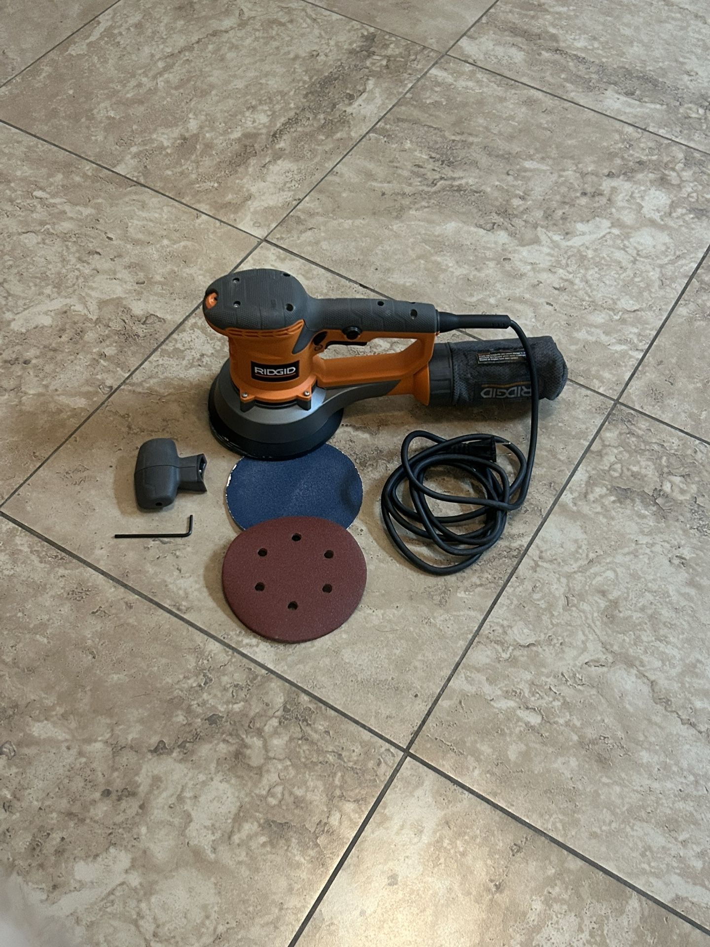 Ridgid Corded 6” Random Orbital Sander 