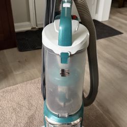 Kenmore AllergenSeal Vacuum