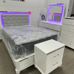 Queen 5 Piece Bedroom With LED Lighting