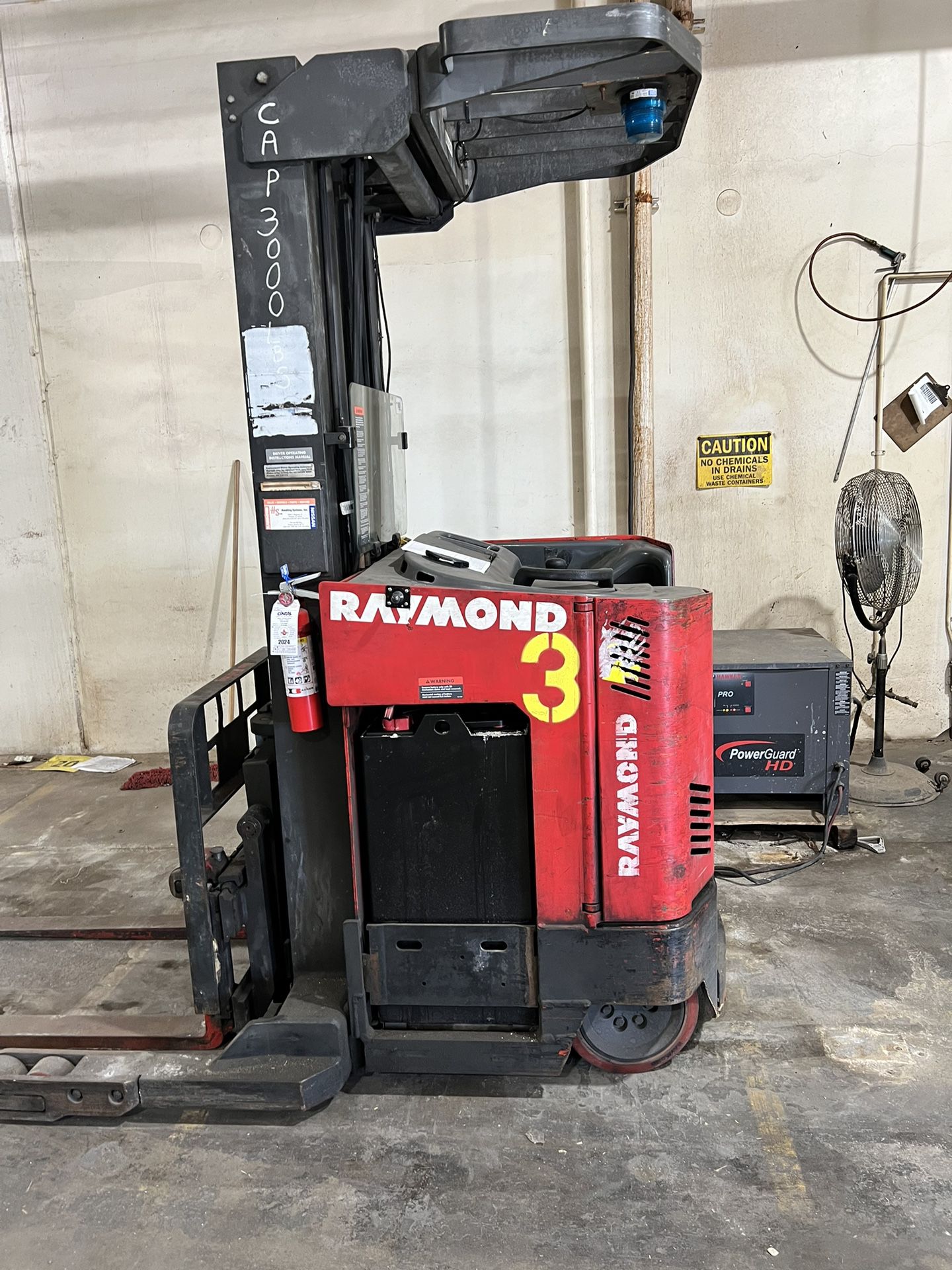 Raymond Electric Forklift   