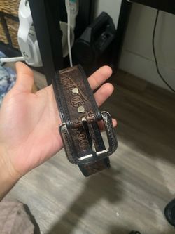 La dodger leather belt