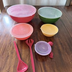 Plastic Mixing Bowl Set