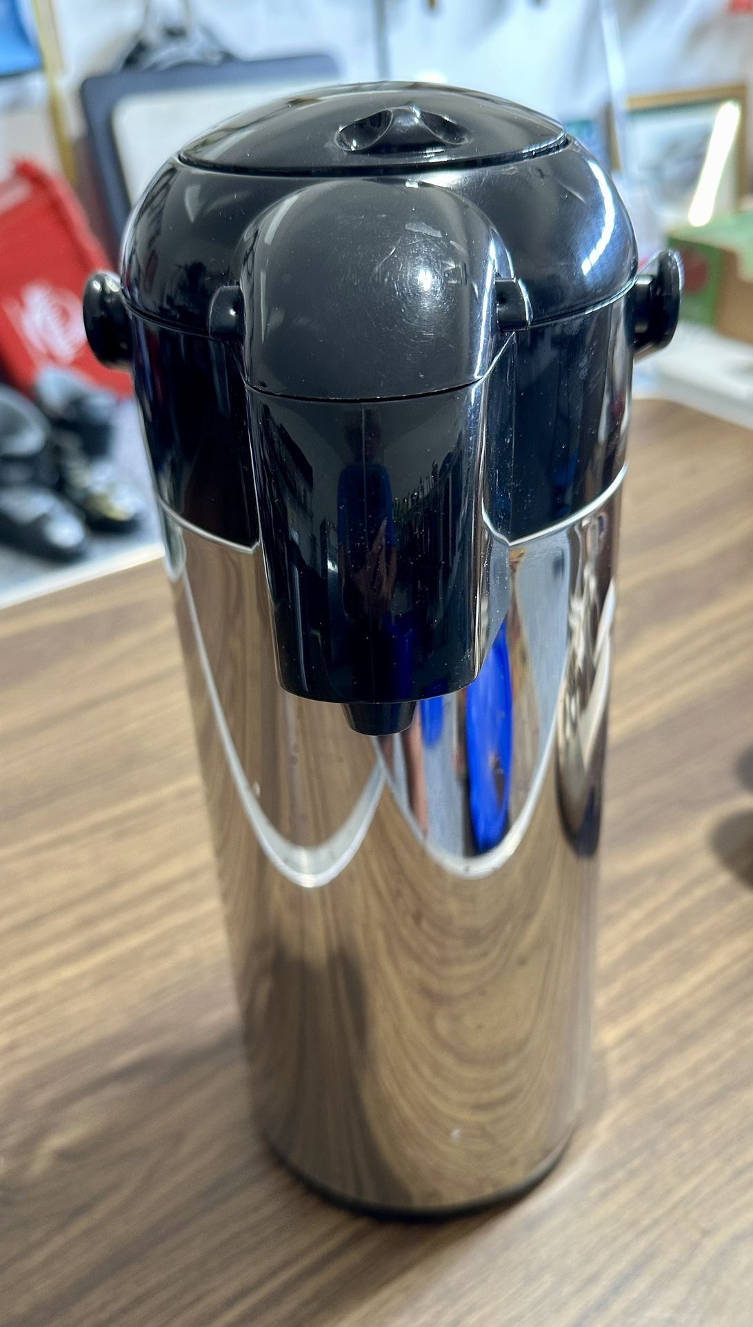 Airpot coffee Dispenser