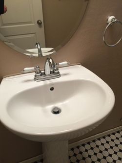Sterling Pedestal Sink & Faucet