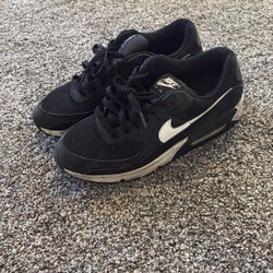 Nike Air Max Women’s 10