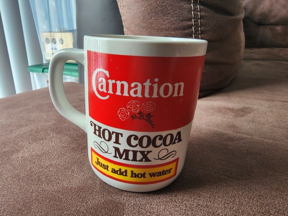 70s Carnation Mug