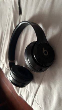 Beats Solo 4