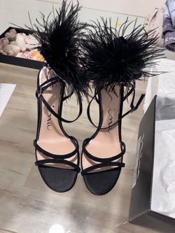 Nina Black Feather Rhinestone Heels – Size 9M Brand New