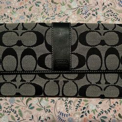 Coach Tri Fold Wallet